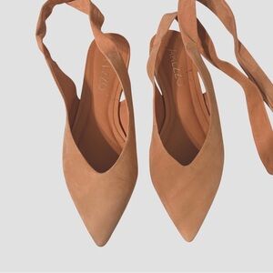 Arezzo Women's Lace-up Tan Pointed-Toe Ballet Flats Shoes